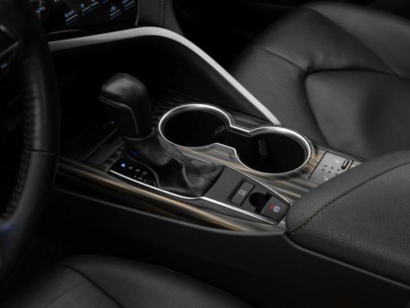 Toyota Camry VIII (XV70) с пробегом 2020 года, цена 2 940 000 рублей, 140115 км, седан, Автокод Объявления
