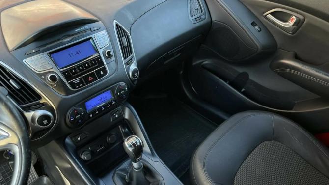 Hyundai ix35 I с пробегом 2012 года, цена 1 250 000 рублей, 191356 км, внедорожник, Автокод Объявления