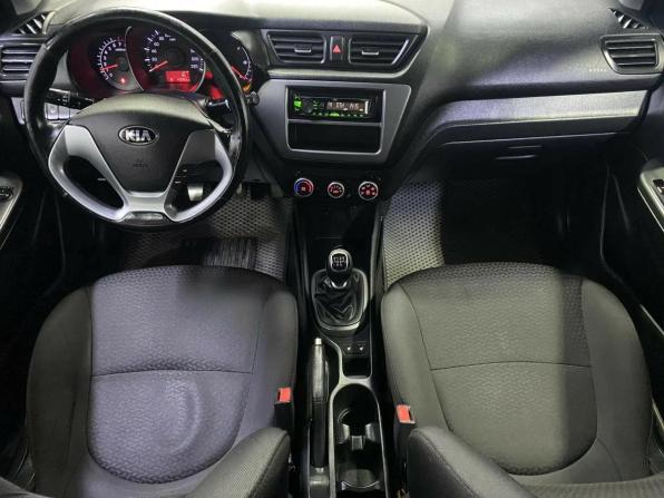 Kia Rio III Рестайлинг с пробегом 2015 года, цена 826 246 рублей, 140957 км, седан, Автокод Объявления