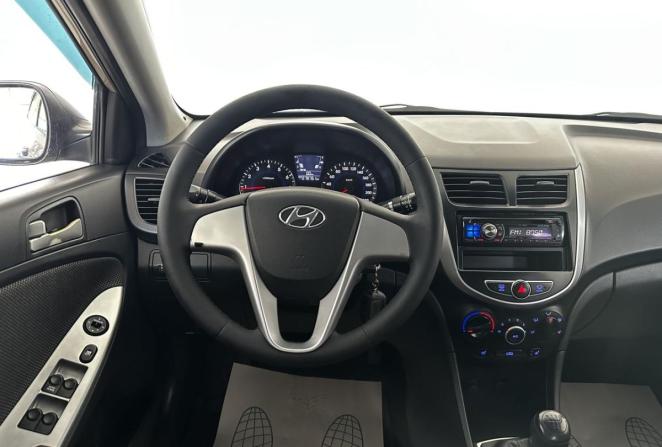 Hyundai Solaris I с пробегом 2011 года, цена 625 000 рублей, 278761 км, седан, Автокод Объявления