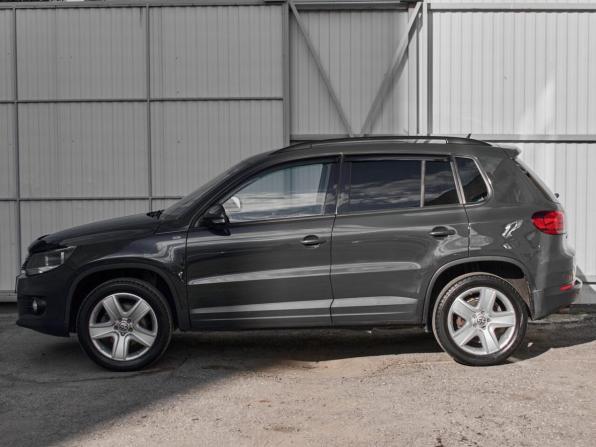 Volkswagen Tiguan I Рестайлинг с пробегом 2015 года, цена 1 430 000 рублей, 124193 км, внедорожник, Автокод Объявления