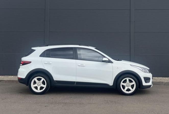 Kia Rio IV с пробегом 2018 года, цена 1 290 000 рублей, 139140 км, хэтчбек, Автокод Объявления