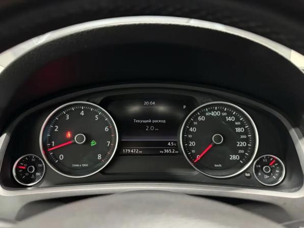 Volkswagen Touareg II с пробегом 2012 года, цена 2 025 000 рублей, 179000 км, внедорожник, Автокод Объявления