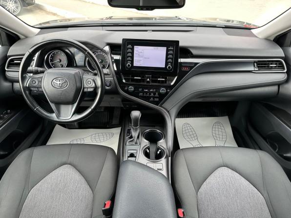 Toyota Camry VIII (XV70) Рестайлинг с пробегом 2021 года, цена 2 750 000 рублей, 43000 км, седан, Автокод Объявления