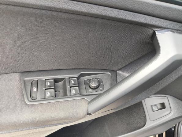Volkswagen Tiguan II Рестайлинг с пробегом 2021 года, цена 3 495 000 рублей, 84708 км, внедорожник, Автокод Объявления
