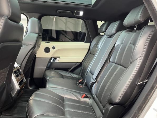 Land Rover Range Rover Sport II с пробегом 2016 года, цена 3 400 000 рублей, 111000 км, внедорожник, Автокод Объявления