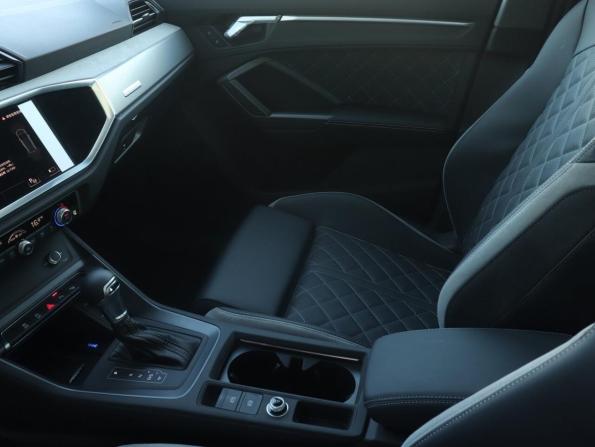 Audi Q3 II (F3) с пробегом 2026 года, цена 3 990 000 рублей, 10 км, внедорожник, Автокод Объявления
