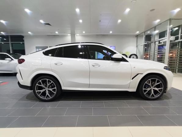 BMW X6 III (G06) Рестайлинг с пробегом 2023 года, цена 12 990 000 рублей, 33672 км, внедорожник, Автокод Объявления