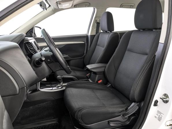 Mitsubishi Outlander III Рестайлинг 2 с пробегом 2017 года, цена 1 750 000 рублей, 155000 км, внедорожник, Автокод Объявления