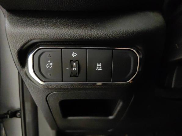 Haval Jolion I с пробегом 2023 года, цена 1 459 000 рублей, 40000 км, внедорожник, Автокод Объявления