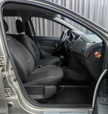 Renault Sandero II Рестайлинг с пробегом 2019 года, цена 1 444 000 рублей, 36658 км, хэтчбек, Автокод Объявления