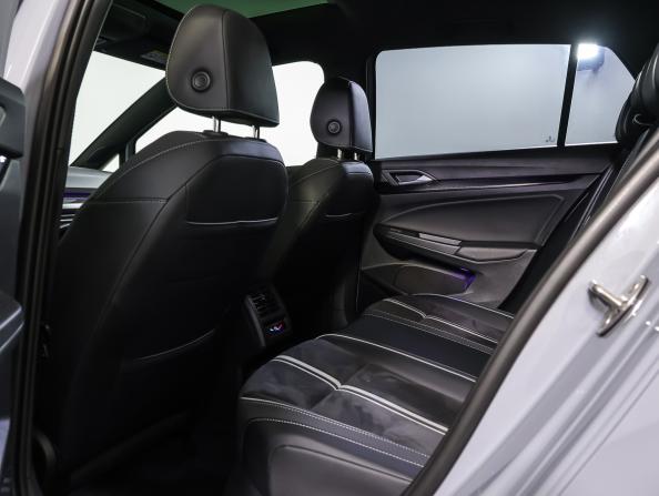 Volkswagen Golf VIII с пробегом 2021 года, цена 2 750 000 рублей, 42350 км, хэтчбек, Автокод Объявления