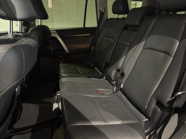 Toyota Land Cruiser Prado 150 Series с пробегом 2010 года, цена 2 470 000 рублей, 201780 км, внедорожник, Автокод Объявления