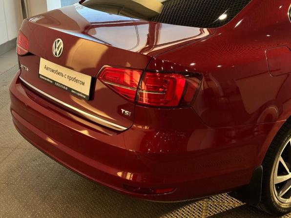 Volkswagen Jetta VI Рестайлинг с пробегом 2017 года, цена 1 240 000 рублей, 166500 км, седан, Автокод Объявления