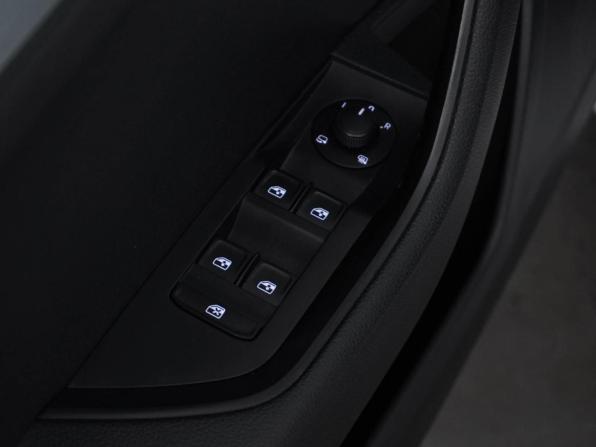 Skoda Superb III с пробегом 2016 года, цена 1 779 040 рублей, 132002 км, лифтбек, Автокод Объявления