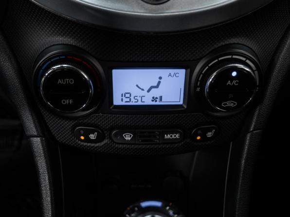 Hyundai Solaris I с пробегом 2013 года, цена 1 060 000 рублей, 123985 км, седан, Автокод Объявления