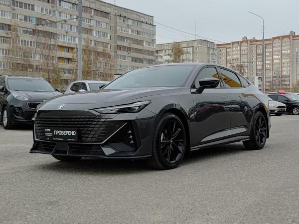 Changan UNI-V I с пробегом 2023 года, цена 2 250 000 рублей, 23572 км, лифтбек, Автокод Объявления