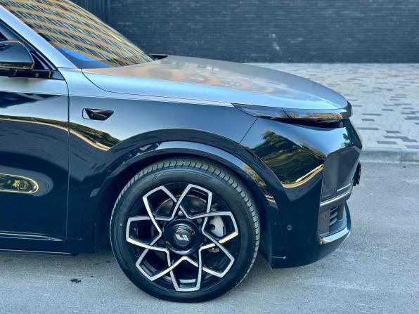 Li Auto (Lixiang) L9 I с пробегом 2023 года, цена 6 600 000 рублей, 64094 км, внедорожник, Автокод Объявления