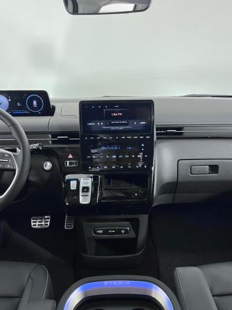 Hyundai Staria I с пробегом 2025 года, цена 8 999 900 рублей, 50 км, минивэн, Автокод Объявления