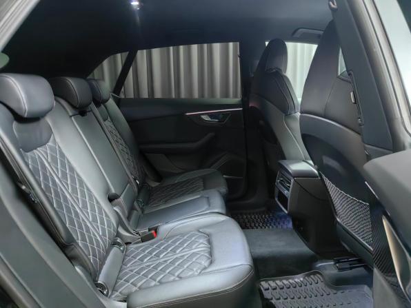 Audi Q8 I (4M) Рестайлинг с пробегом 2024 года, цена 12 700 000 рублей, 16427 км, внедорожник, Автокод Объявления
