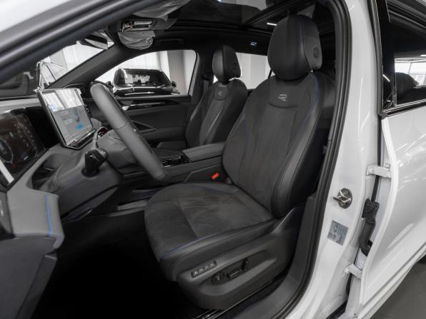 Volkswagen Tiguan III (China Market) с пробегом 2026 года, цена 4 900 000 рублей, 25 км, внедорожник, Автокод Объявления