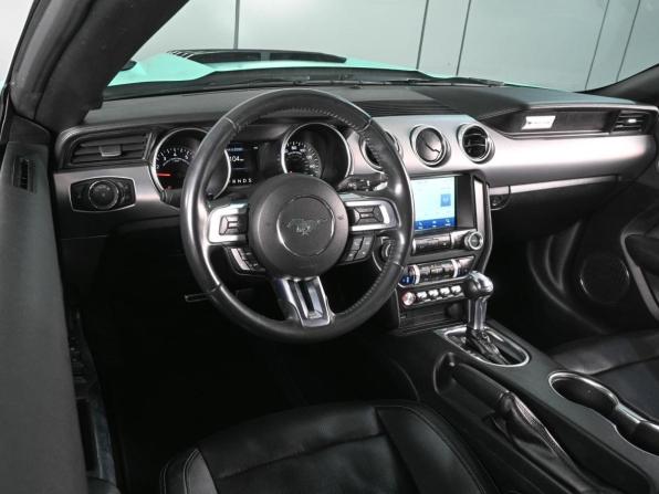 Ford Mustang VI Рестайлинг с пробегом 2021 года, цена 3 179 000 рублей, 82305 км, кабриолет, Автокод Объявления
