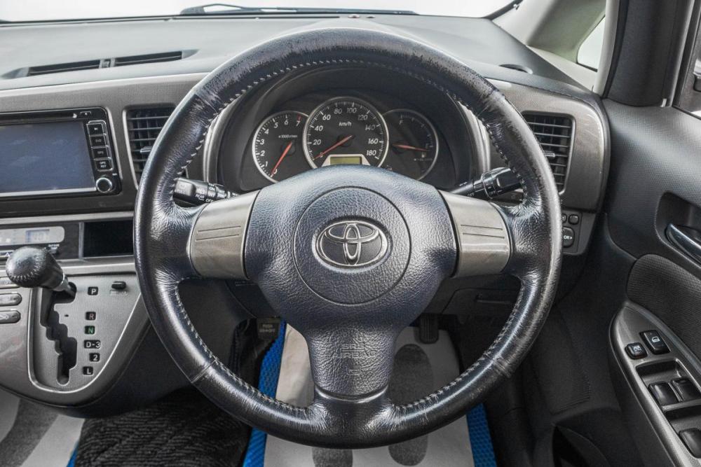 Toyota Wish I Барнаул  - изображение 12