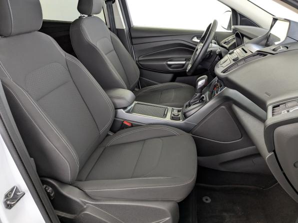 Ford Kuga II Рестайлинг с пробегом 2018 года, цена 1 700 000 рублей, 90321 км, внедорожник, Автокод Объявления