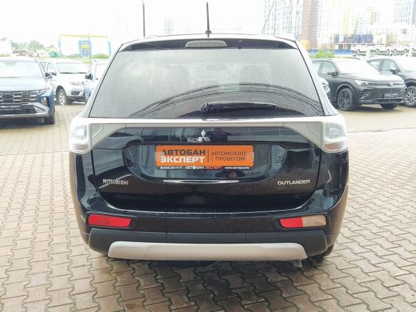 Mitsubishi Outlander III с пробегом 2014 года, цена 1 460 000 рублей, 201500 км, внедорожник, Автокод Объявления
