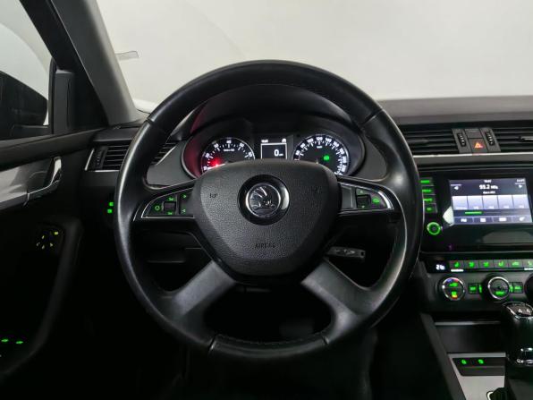Skoda Octavia III (A7) с пробегом 2014 года, цена 1 180 000 рублей, 328365 км, универсал, Автокод Объявления