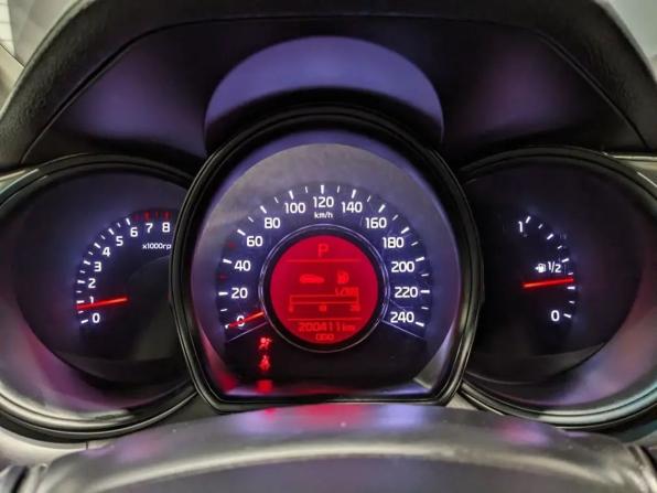 Kia Ceed II Рестайлинг с пробегом 2018 года, цена 1 070 000 рублей, 200325 км, универсал, Автокод Объявления