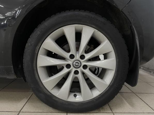 Opel Astra J Рестайлинг с пробегом 2013 года, цена 690 000 рублей, 276386 км, хэтчбек, Автокод Объявления