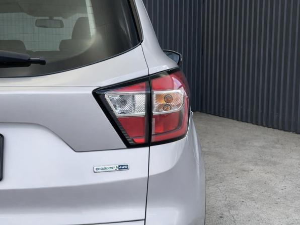 Ford Kuga II Рестайлинг с пробегом 2019 года, цена 1 597 000 рублей, 136459 км, внедорожник, Автокод Объявления