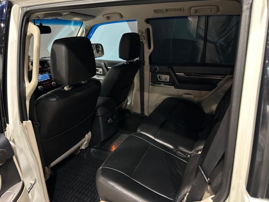Mitsubishi Pajero IV Рестайлинг 2 Пермь  - изображение 12