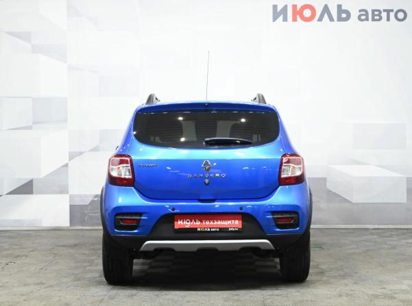 Renault Sandero II с пробегом 2017 года, цена 970 000 рублей, 135351 км, хэтчбек, Автокод Объявления
