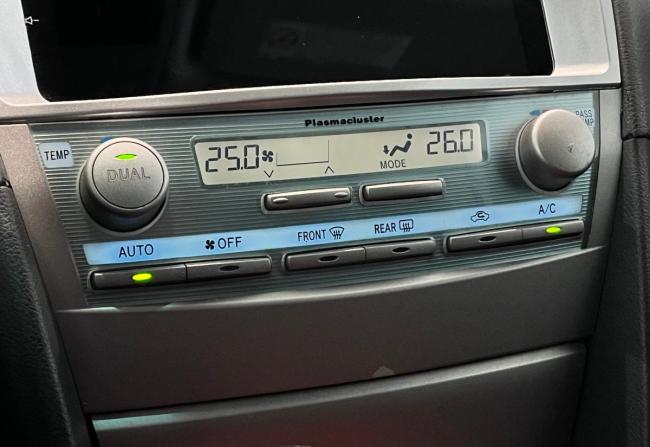 Toyota Camry VI (XV40) с пробегом 2008 года, цена 1 070 000 рублей, 334681 км, седан, Автокод Объявления