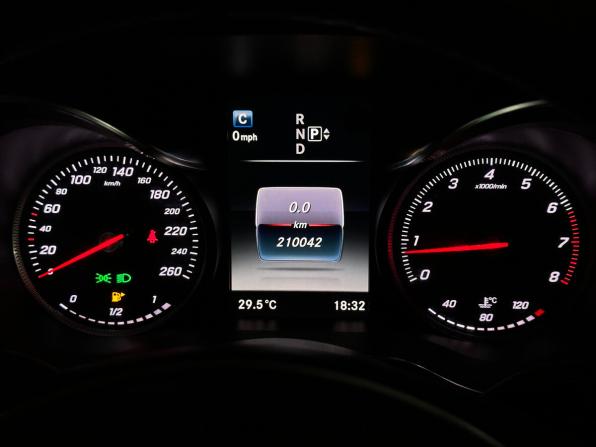 Mercedes-Benz C-Класс III (W204) Рестайлинг с пробегом 2014 года, цена 1 790 000 рублей, 210037 км, седан, Автокод Объявления