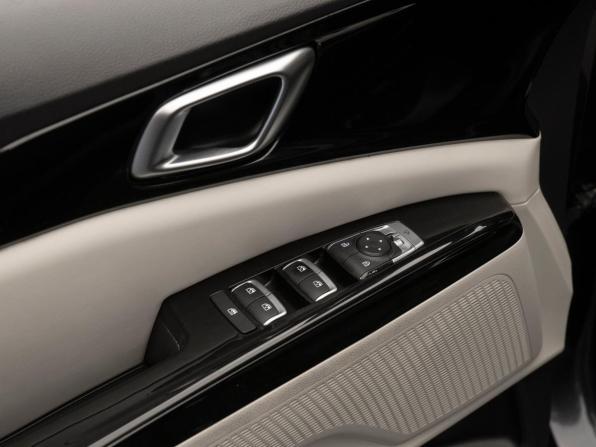 Kia Carnival IV с пробегом 2021 года, цена 3 840 000 рублей, 99774 км, минивэн, Автокод Объявления