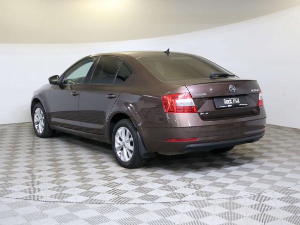 Skoda Octavia III (A7) Рестайлинг с пробегом 2017 года, цена 1 699 000 рублей, 168892 км, лифтбек, Автокод Объявления