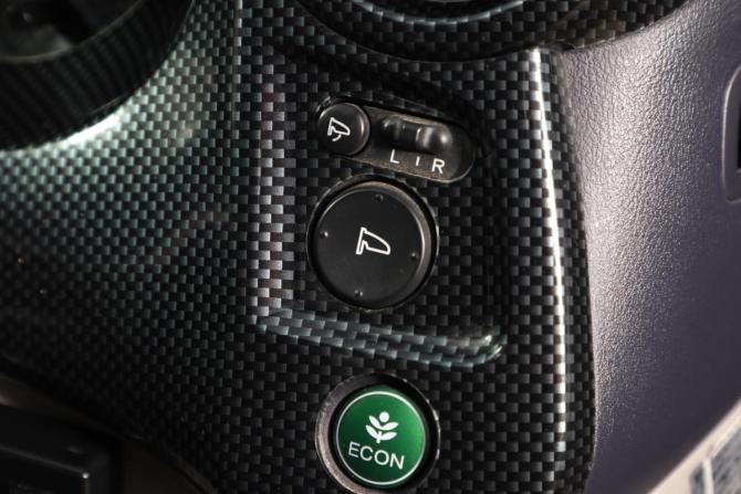 Honda Insight II с пробегом 2010 года, цена 999 000 рублей, 200000 км, хэтчбек, Автокод Объявления