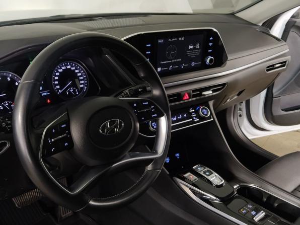 Hyundai Sonata VIII (DN8) с пробегом 2023 года, цена 2 765 000 рублей, 20301 км, седан, Автокод Объявления