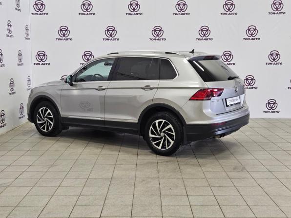 Volkswagen Tiguan II с пробегом 2018 года, цена 2 283 000 рублей, 149749 км, внедорожник, Автокод Объявления