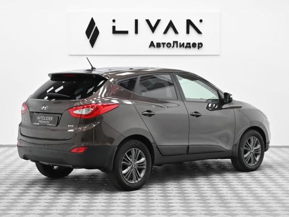 Hyundai ix35 I Рестайлинг с пробегом 2015 года, цена 1 019 000 рублей, 118635 км, внедорожник, Автокод Объявления