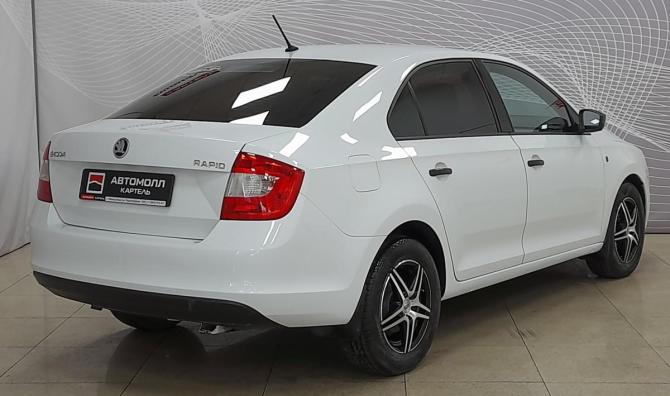 Skoda Rapid I с пробегом 2015 года, цена 779 000 рублей, 180622 км, лифтбек, Автокод Объявления