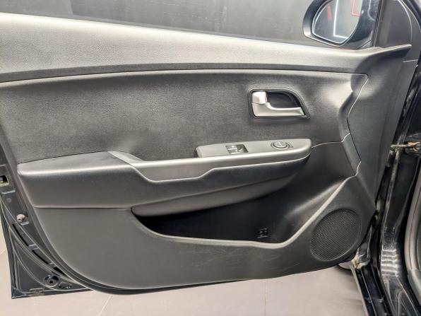Kia Rio III Рестайлинг с пробегом 2016 года, цена 1 200 000 рублей, 101453 км, седан, Автокод Объявления