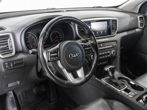 Kia Sportage IV Рестайлинг с пробегом 2018 года, цена 2 118 500 рублей, 217193 км, внедорожник, Автокод Объявления