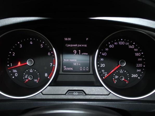Volkswagen Tiguan II с пробегом 2017 года, цена 1 549 900 рублей, 269896 км, внедорожник, Автокод Объявления