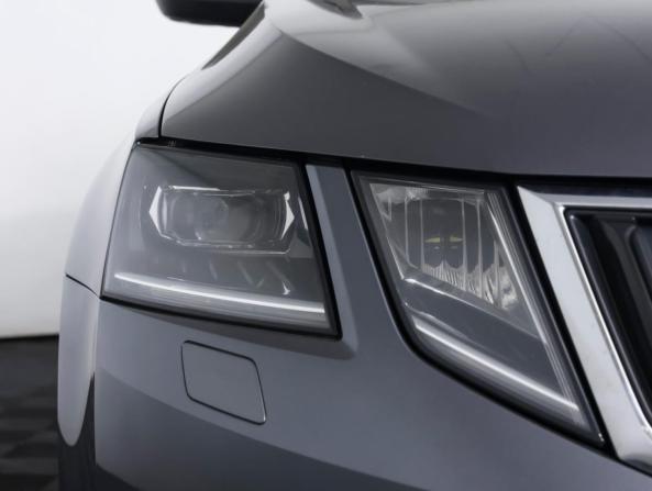 Skoda Octavia III (A7) Рестайлинг с пробегом 2017 года, цена 2 125 000 рублей, 138487 км, лифтбек, Автокод Объявления