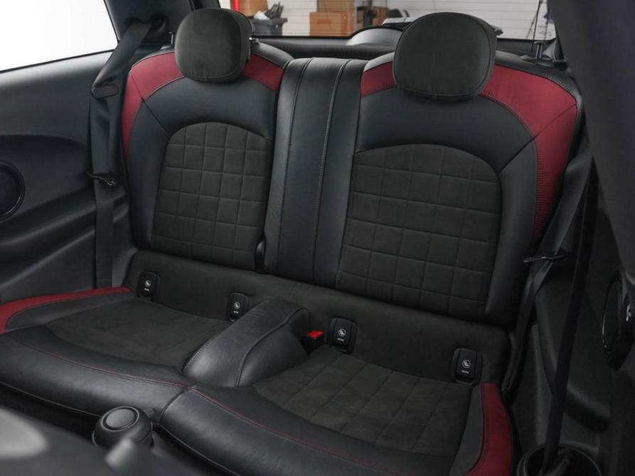 Mini Hatch III (F55/F56) Москва  - изображение 8