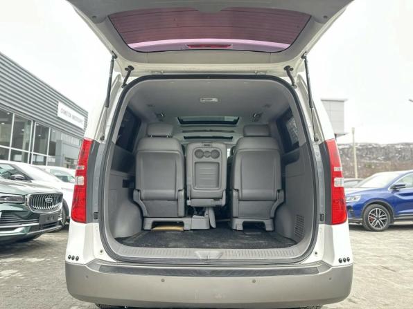 Hyundai Grand Starex I Рестайлинг 2 с пробегом 2019 года, цена 3 499 000 рублей, 87422 км, минивэн, Автокод Объявления